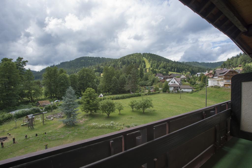Готель Enz Residenz Енцклестерле Екстер'єр фото